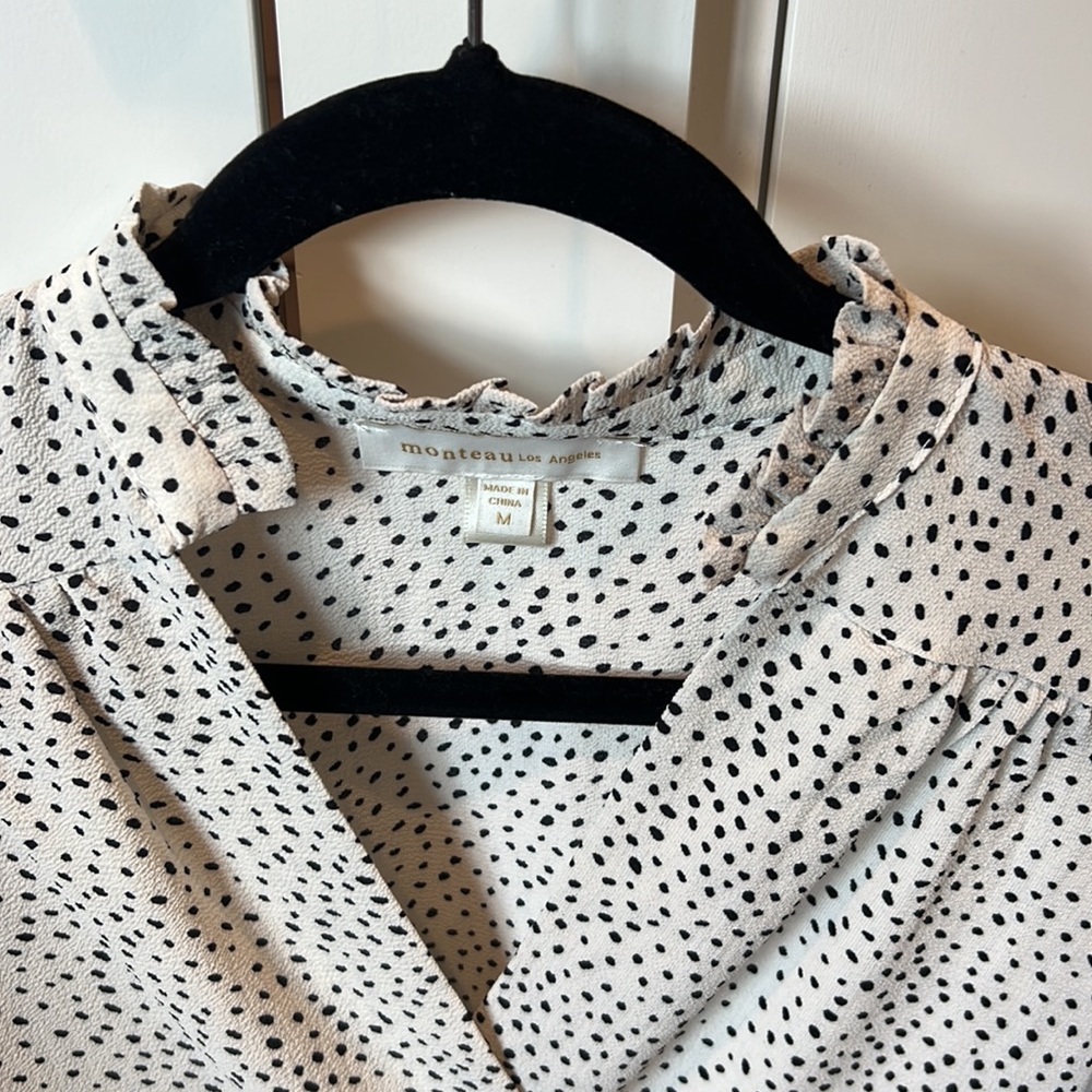 Black and White patterned top
